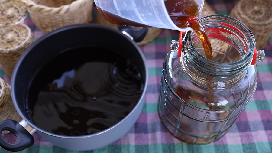 Φτιάχνω τσάι Κομπούτσα – Κομπούχα (Kombucha) με σκόμπι