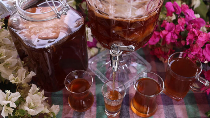 Τί είναι το τσάι Κομπούτσα – Κομπούχα (Kombucha)? πρωτοσέλιδο - Τί είναι το τσάι Κομπούτσα – Κομπούχα (Kombucha)?