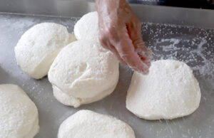 3+1 τρόποι για να αλατίσετε το τυρί σας πρωτοσέλιδο - 3+1 τρόποι για να αλατίσετε το τυρί σας