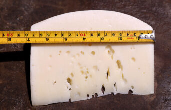 Οπές στα ελληνικά τυριά – Τί πρέπει να ξέρω? πρωτοσέλιδο - Οπές στα ελληνικά τυριά - Τί πρέπει να ξέρω?