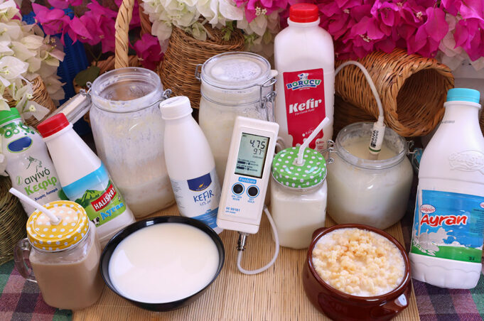 Γιατί τα ζυμωμένα γάλατα εμείς τα λέμε οξεογάλατα? πρωτοσέλιδο - Γιατί τα ζυμωμένα γάλατα εμείς τα λέμε οξεογάλατα?