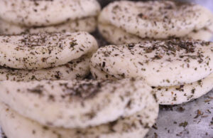 9 πράγματα που πρέπει, οπωσδήποτε, να ξέρετε πριν να φτιάξετε τυρί χαλούμι πρωτοσέλιδο - 9 πράγματα που πρέπει, οπωσδήποτε, να ξέρετε πριν να φτιάξετε χαλούμι