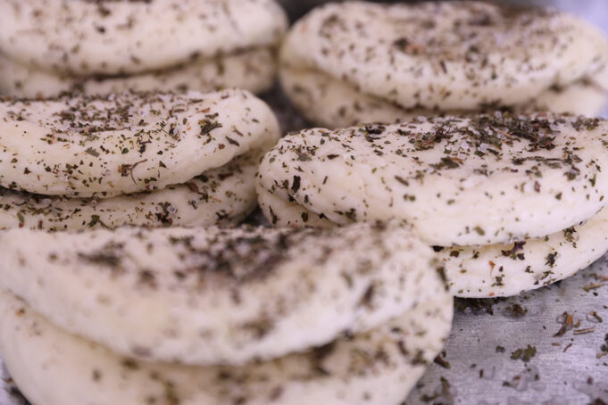 9 πράγματα που πρέπει, οπωσδήποτε, να ξέρετε πριν να φτιάξετε τυρί χαλούμι πρωτοσέλιδο - 9 πράγματα που πρέπει, οπωσδήποτε, να ξέρετε πριν να φτιάξετε χαλούμι