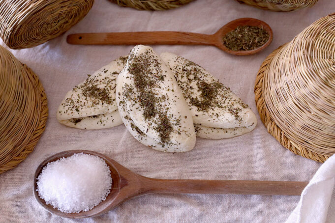 Δείτε ποιό είναι το κυπριακό τυρί χαλούμι πρωτοσέλιδο - Δείτε ποιό είναι το κυπριακό τυρί χαλούμι