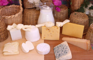 Οι 3 ή οι 4 τρόποι με τους οποίους παρασκευάζονται τα τυριά όλου του κόσμου πρωτοσέλιδο - Οι 3 ή οι 4 τρόποι με τους οποίους παρασκευάζονται τα τυριά όλου του κόσμου