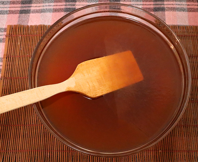 Έτσι δημιουργείται το σκόμπι (SCOBY) στο ποτό Κομπούτσα (Kombucha)