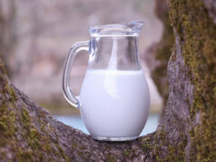 Τί χρώμα εσείς νομίζετε ότι έχει το γάλα? πρωτοσέλιδο - Τί χρώμα εσείς νομίζετε ότι έχει το γάλα?
