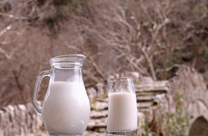 Βιοδραστικά συστατικά του γάλακτος – Ένα απλό υπερ-όπλο απέναντι στους ιούς! πρωτοσέλιδο - Βιοδραστικά συστατικά του γάλακτος - Ένα απλό υπερ-όπλο απέναντι στους ιούς!