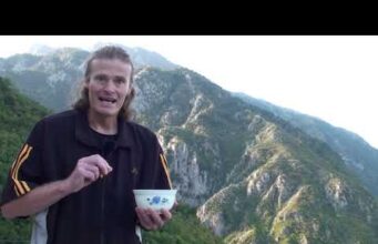 Καταναλώνω μόνον Γαλακτοκομικά προϊόντα για μια ολόκληρη ημέρα πρωτοσέλιδο - γαλακτοκομικά