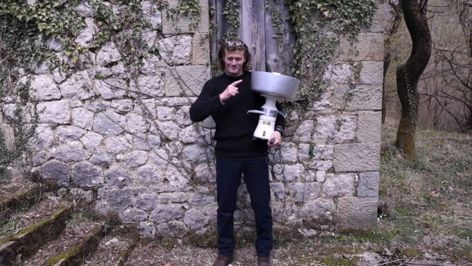 Πώς αποκορυφώνω σωστά το γάλα μου με έναν μικρό κορυφολόγο γάλακτος πρωτοσέλιδο - Πώς αποκορυφώνω σωστά το γάλα μου με έναν μικρό κορυφολόγο γάλακτος