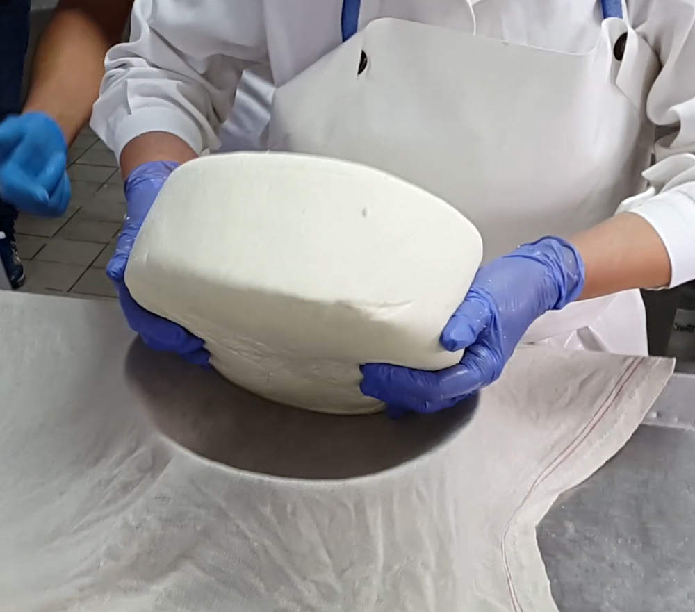 Φτιάχνω τυρί Κεφαλογραβιέρα