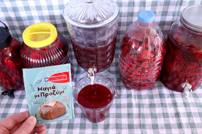 Φτιάχνω το προβιοτικό ρόφημα Şalgam στην κουζίνα μου – Σε αυτόν τον 4ο τρόπο παρασκευής θα χρησιμοποιήσω και ζύμη (μαγιά) ψωμιού ΠΡΩΤΟΣΕΛΙΔΟ - Φτιάχνω το προβιοτικό ρόφημα Şalgam στην κουζίνα μου - Σε αυτόν τον 4ο τρόπο παρασκευής θα χρησιμοποιήσω και ζύμη (μαγιά) ψωμιού