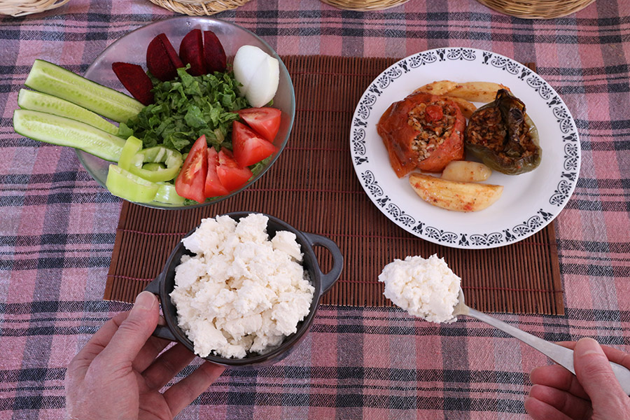 Φτιάχνω γιαούρτι Labneh μὲ τὸν παραδοσιακὸ τρόπο – Αὐτὴ εἶναι ἡ καλύτερη συνταγή γιὰ ἕνα ἐπιτυχημένο Labneh